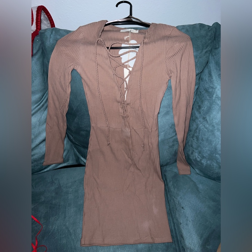 Tan Deep V-neck Lace-up Dress